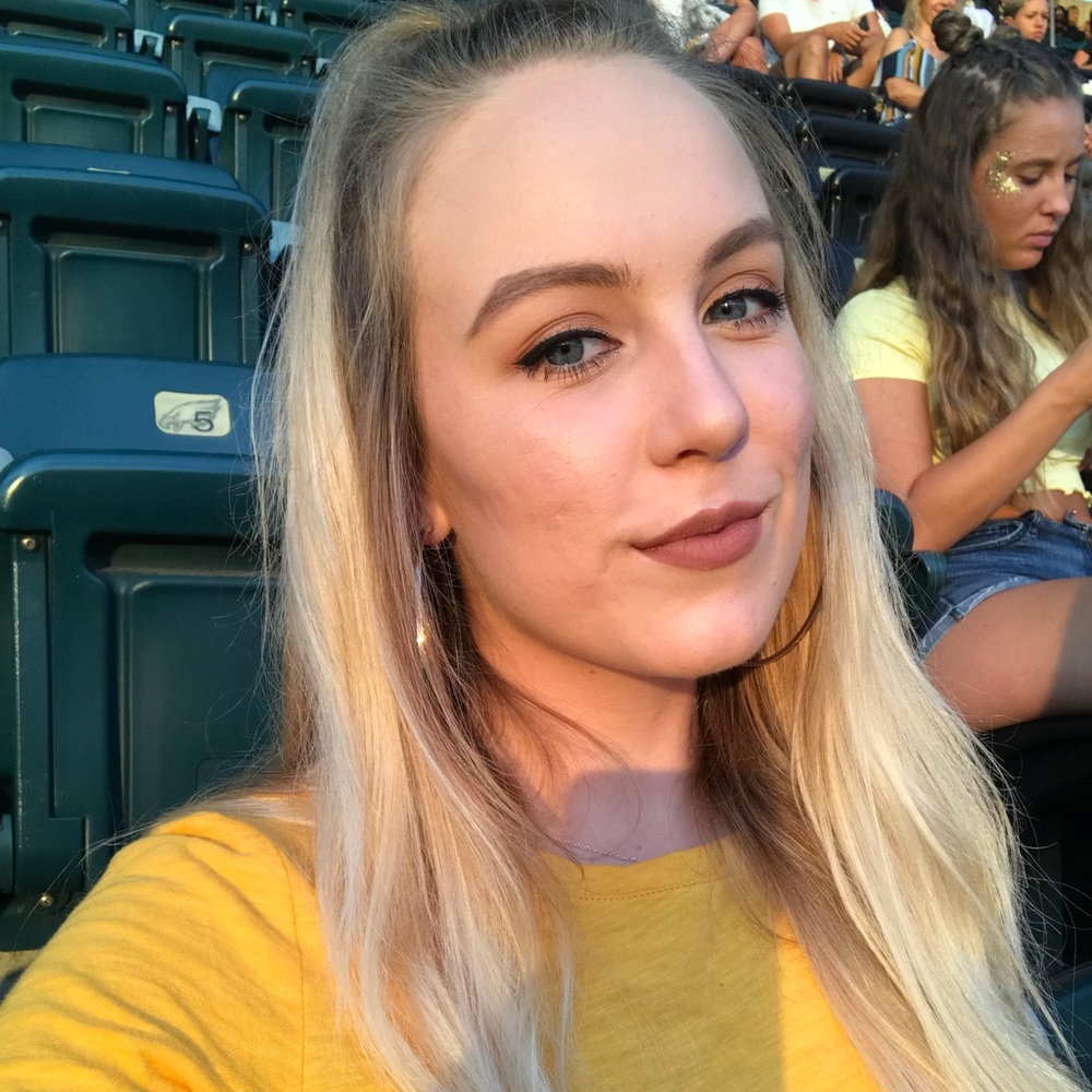 Meet your Posher, Sophie